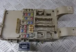 8264102050 Fuse box control unit Toyota Corolla E120 E130 2003