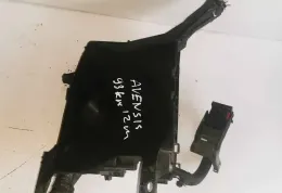 8211105J72 Fuse box control unit Toyota Avensis T270 2012