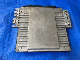 MEC83511 блок управления двигателем Nissan
