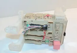 8273005B50 Fuse box control unit Toyota Avensis T270 2015