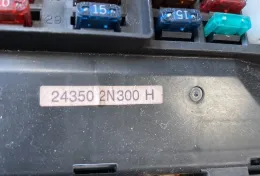 Блок запобіжників 243502N300H Nissan Almera N15