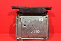 03L906018CD блок управління ECU Volkswagen Tiguan 2010