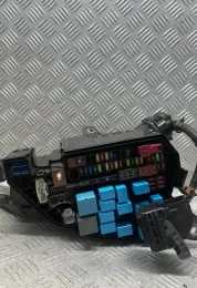 8262033130 Fuse box control unit Toyota RAV 4 (XA50) 2020
