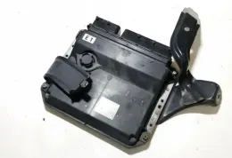 175800-7734 блок управління ECU Toyota RAV 4 (XA30) 2009