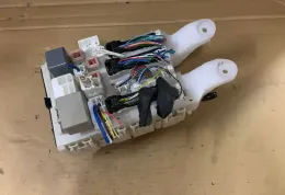 8273002130A Fuse box control unit Toyota Auris 150 2007