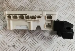 827300H040 Fuse box control unit Toyota Aygo AB40 2015