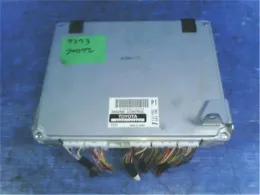 8966151061 блок управления двигателем Toyota Progres