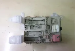 8273002J41 Fuse box control unit Toyota Auris 150 2012