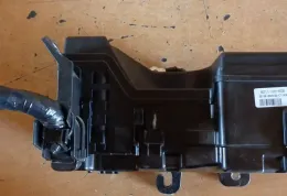 821110HY90B блок запобіжників Toyota Aygo AB40 2020
