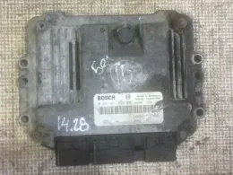 281011529 блок управління ECU Nissan Primastar 2004