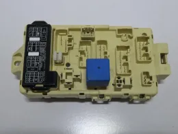 2323006400 блок предохранителей Mitsubishi