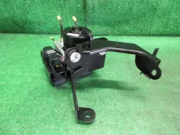 D6Y1437A0A блок керування ABS до Mazda Demio