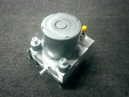 476603GM2B Nissan Fairlady, z ABS control unit