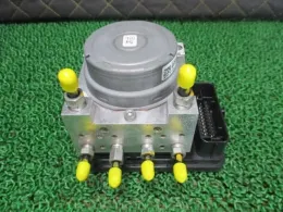 57110T4GJ02 блок управления ABS Honda N-one