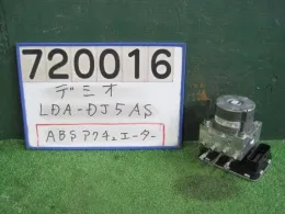 D23P437A0 блок керування ABS до Mazda Demio