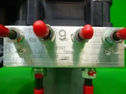 5163083SK0 блок управления ABS Suzuki Solio