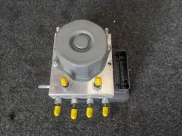 SU00308215 блок управления ABS Toyota