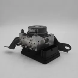 5611081M0 блок управления ABS Suzuki