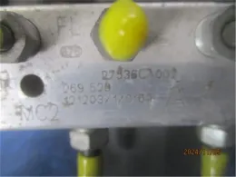 SU00305757 блок управления ABS Toyota 86