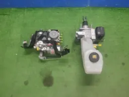 4705047871 блок управления ABS Toyota