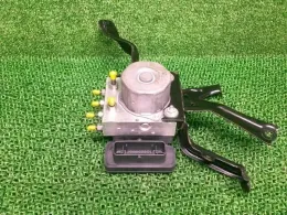 SU00305760 блок управления ABS Toyota