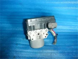 4405030580 блок управления ABS Toyota Crown