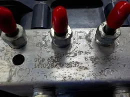 5610061PD блок керування ABS до Suzuki Swift