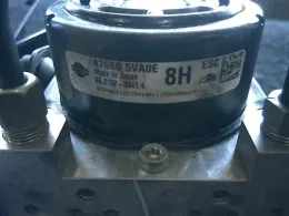 476605VA2E блок управления ABS Nissan Note