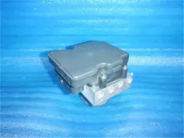 SU00305762 блок управления ABS Toyota 86
