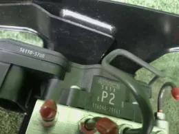 5BDDG17V блок керування ABS до Mazda