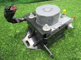 44510B2M20 Subaru ABS control unit
