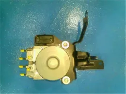 4405068130 блок управления ABS Toyota Wish