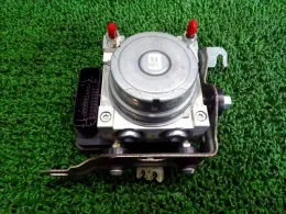 5613065P00 Suzuki Hustler ABS control unit