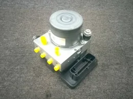 SU00310799 блок керування ABS до Toyota 86