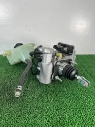 4721052280 блок управления ABS Toyota