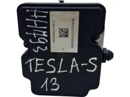 02655956113 блок управління ABS Tesla Model S 2014