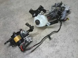 4705047160 блок управления ABS Toyota