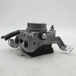 5611085P5 блок управления ABS Suzuki