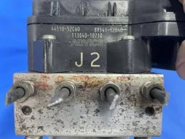4405052E60 Toyota ABS control unit