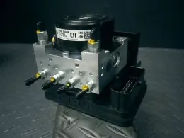 476605VA0B Nissan Note ABS control unit