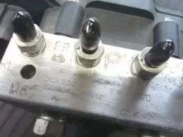 5610061PA1 блок керування ABS до Suzuki Swift