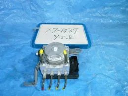 5611072M40 блок керування ABS до Suzuki Wagon, r