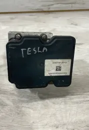 864021632801001 блок управления ABS Tesla Model S 2017