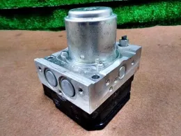 57110T9RJ91 блок управления ABS Honda Grace