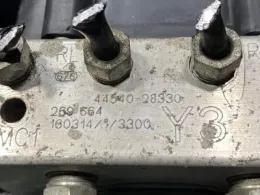 4454028330 блок управления ABS Toyota