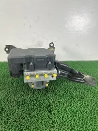 SU00304291 блок управления ABS Toyota