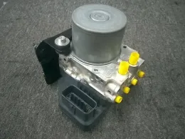 476604GG8A Nissan Skyline ABS control unit