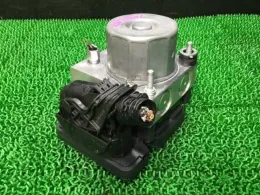 476606FX1D Nissan ABS control unit