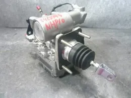 4705052030 блок управления ABS Toyota Aqua
