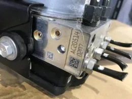 476605TT1D Nissan Serena ABS control unit